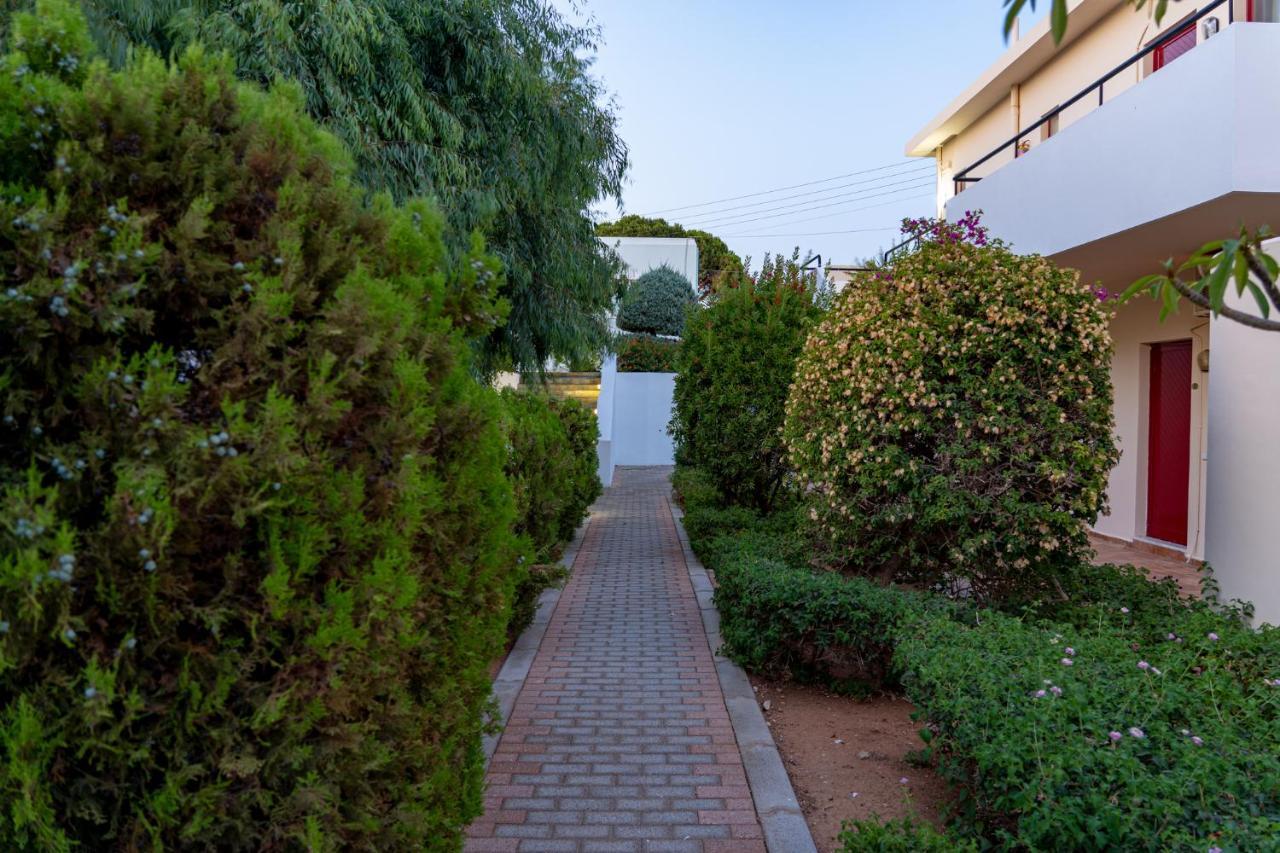 Angela Studios Pefkos Pefki Екстериор снимка